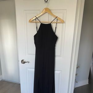 Lulu’s low-back halter black lace gown